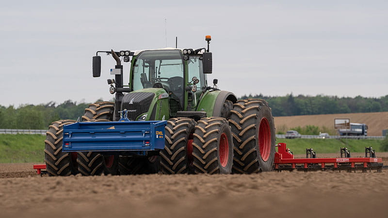 Power-on-the-ground-1