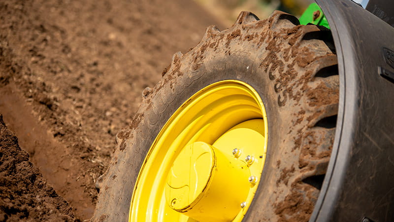 Why-is-tire-self-cleaning-so-important-and-how-can-be-improved-1