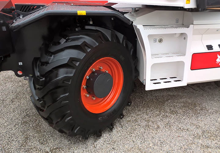 Applications de construction pneus Mitas